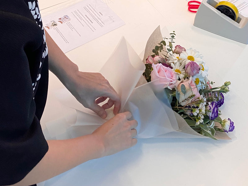Workshop | 2-in-1 Fresh Flowers Wrapped Bouquet & Bloom Box/Vase